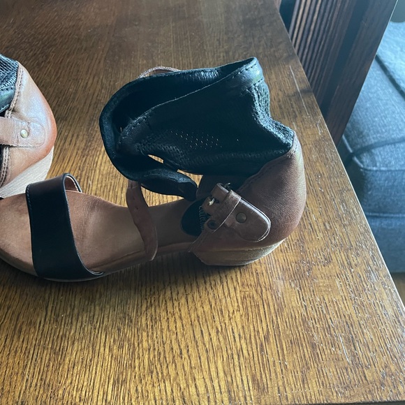 Miz Mooz Sandals - Picture 3 of 6